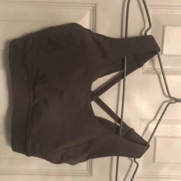 Lululemon free to be elevated bra - Picture 1 of 5